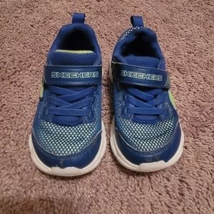 Sketcher go run toddler shoe